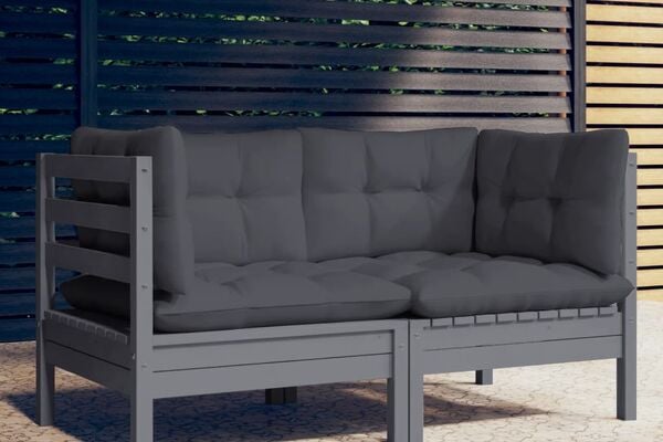 vidaXL Dvivietė sodo sofa su antracito pagalvėlėmis, pušies masyvas