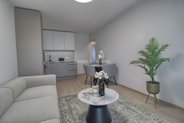 3 kamb. butas Šiauliai, Šiauliai, S. Dariaus ir S. Girėno g.