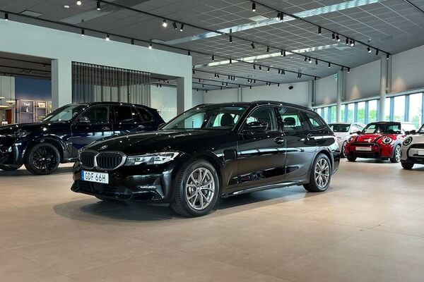 BMW 330