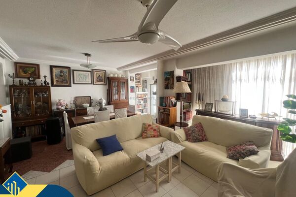 Apartamentas netoli jūros, Alicante provincijoje, Torrevieja mieste, Playa del Cura rajone. 3 kambar
