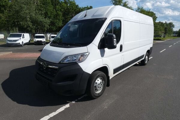 Opel Movano