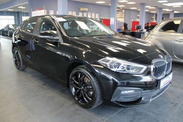 BMW 118