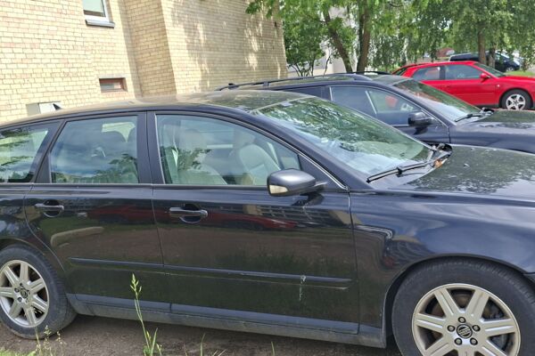 Volvo V50