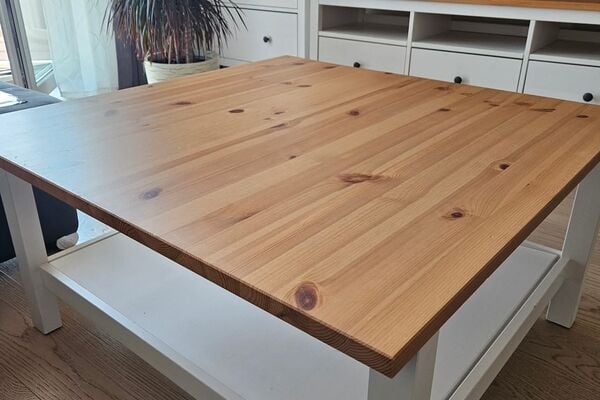 Ikea Hemnes kavos staliukas
