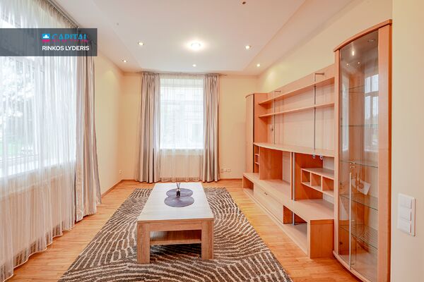 3 kamb. butas Kaunas, Centras