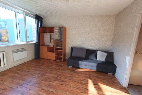 1 kamb. butas Vilnius, Fabijoniškės, S. Stanevičiaus g.