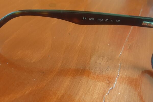 Akiniai skaitymui Ray-Ban