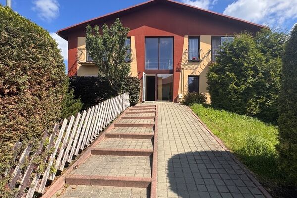 2 kamb. butas Kauno r. sav., Užliedžiai, Griežlės g.