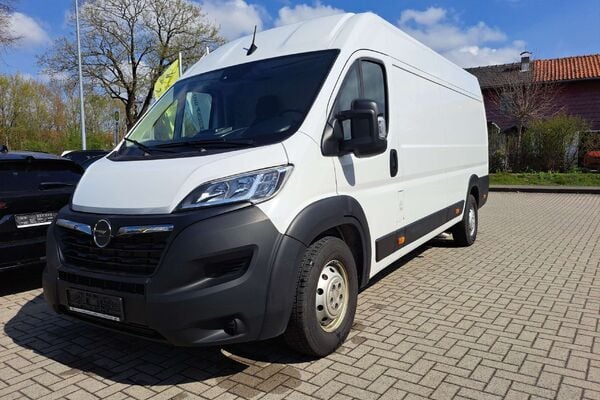 Opel Movano