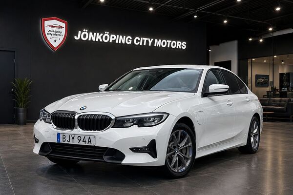 BMW 330