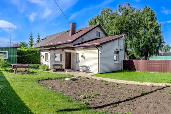 Parduodamas Jaukus 2 Kambarių Butas / Kotedžas Prie Ekrano Marių, Marių G., Panevėžyje
