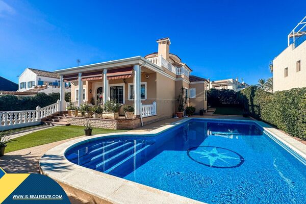 Vila su privačiu baseinu, Alicante provincijoje, Torrevieja mieste, La Mata rajone. 7 kambariai | 29