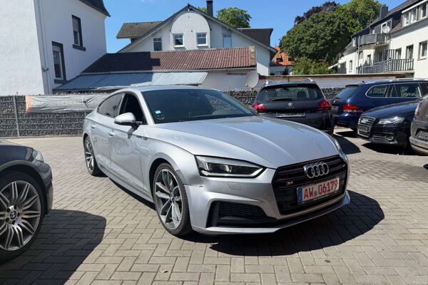 Audi S5