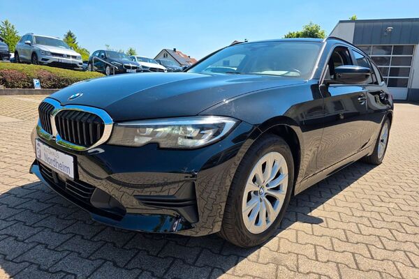 BMW 320