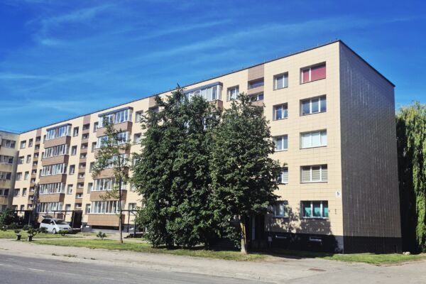 Parduodamas 3-jų kambarių butas renovuotame name