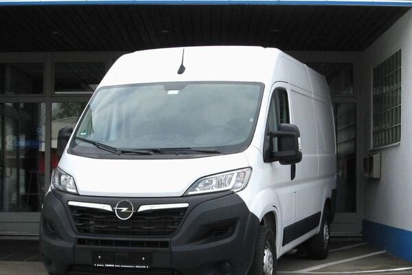 Opel Movano