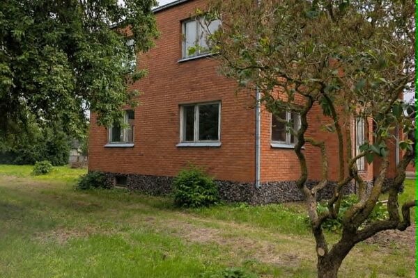 Namas Lazdijų r. sav., Šeštokai