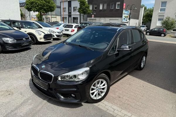 BMW 218
