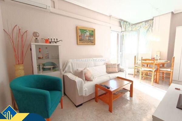 Apartamentas su bendru baseinu, Alicante provincijoje, Torrevieja mieste. 3 kambariai | 65 m² | 1.3 