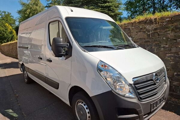 Opel Movano