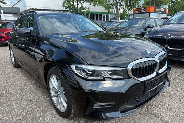 BMW 330