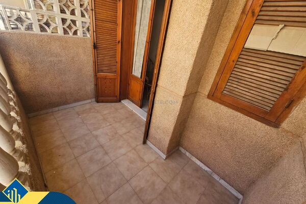 Apartamentas skirtas renovacijai, Alicante provincijoje, Torrevieja mieste, Playa del Cura rajone. 3