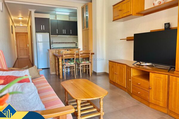 Apartamentas su terasa, Alicante provincijoje, Torrevieja mieste. 2 kambariai | 54 m² | 1 kilometras