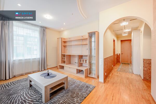 3 kamb. butas Kaunas, Centras