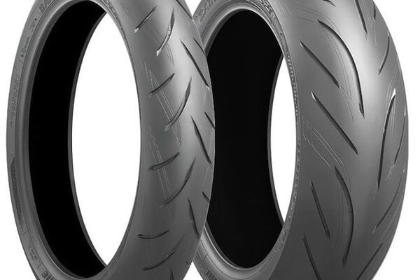 Bridgestone Battlax HYPERSPORT S21F 120/70R17 58W, Vasarinės padangos