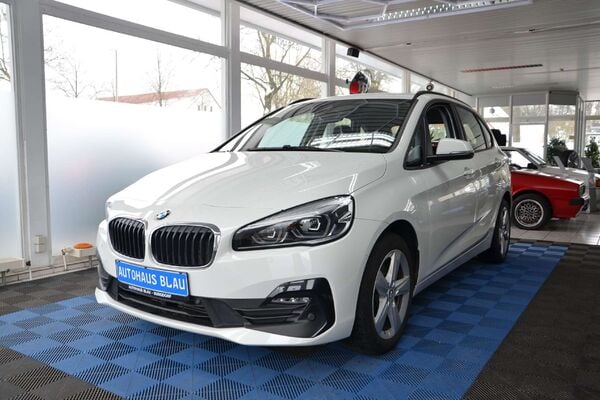 BMW 218