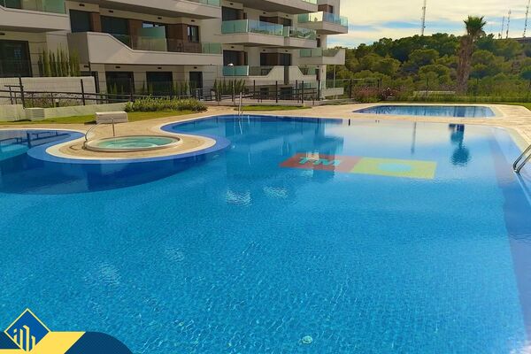 Apartamentas su bendru baseinu, Alicante provincijoje, Orihuela Costa mieste. 3 kambariai | 77 m² | 