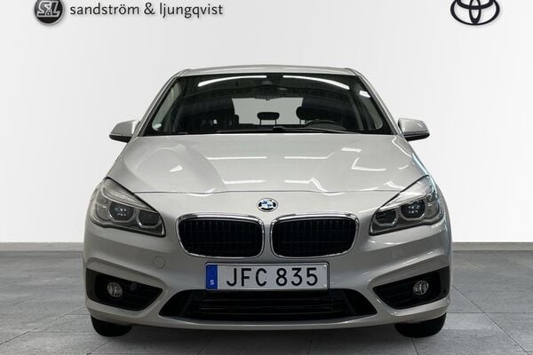 BMW 218