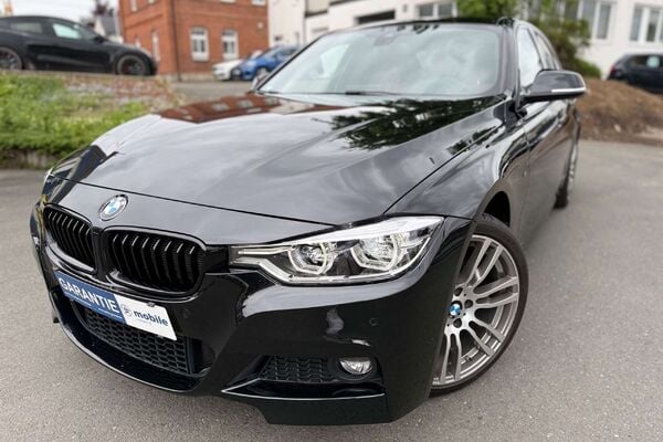 BMW 320