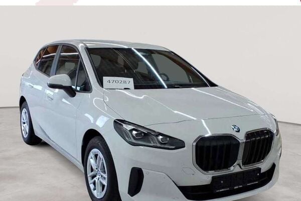 BMW 218