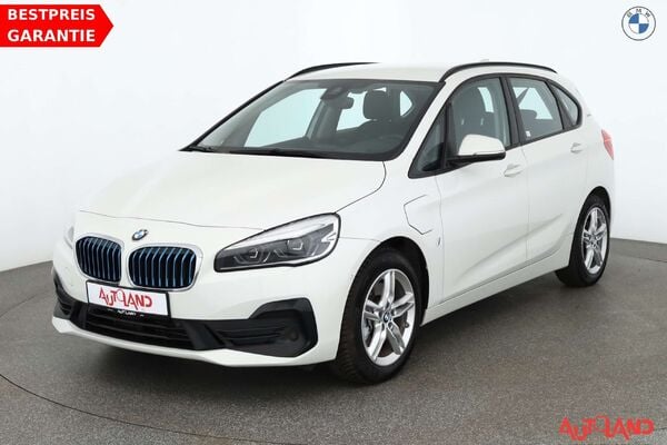 BMW 225