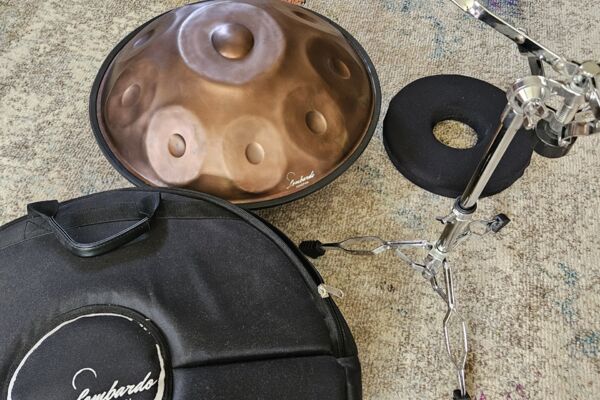Mėnulio dubuo - Lombardo Handpan