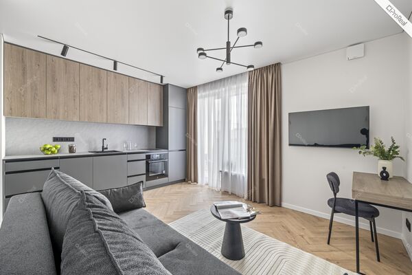 1 kamb. butas Vilnius, Lazdynėliai, Lietaus g.