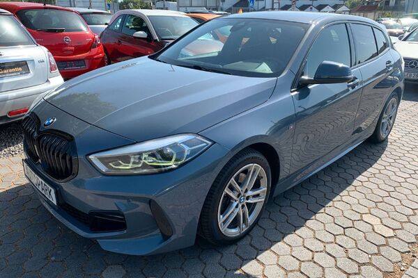 BMW 118