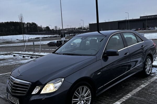 Mercedes-Benz E 250