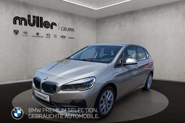 BMW 225