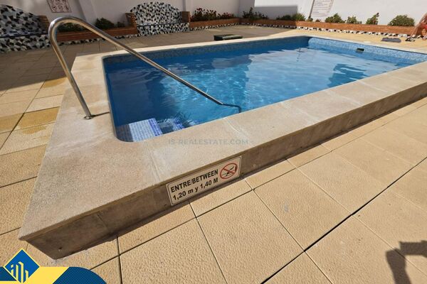 Apartamentas su bendru baseinu, Alicante provincijoje, Torrevieja mieste. 2 kambariai | 55 m² | 500 