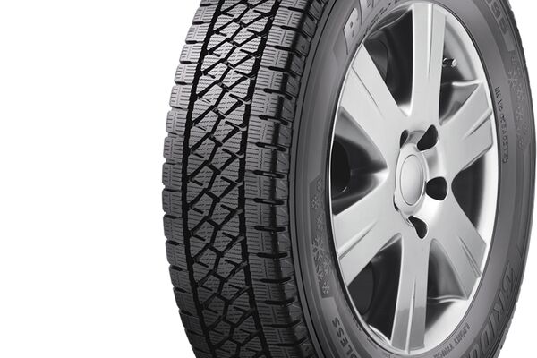 Bridgestone Blizzak W995 205/65R16 107/105R C, Žieminės padangos