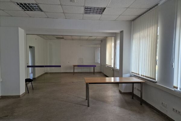 Nuoma 100kv.m. pirmame aukšte