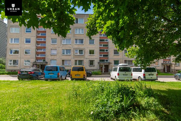 3 kamb. butas Vilnius, Karoliniškės, A. J. Povilaičio g.