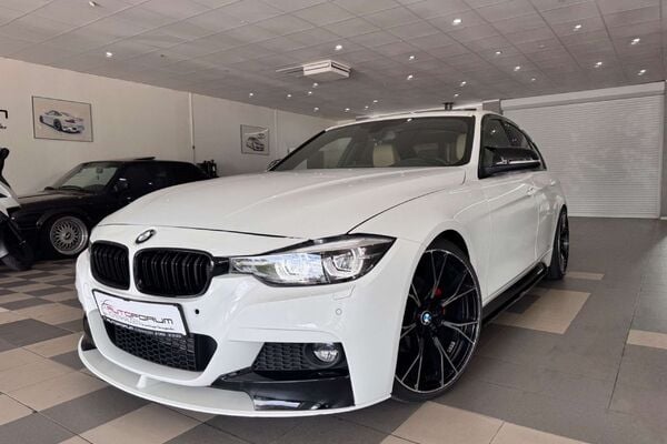 BMW 330