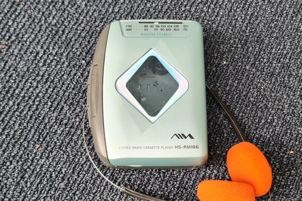 Aiwa hs-pm186  Magnetofonai