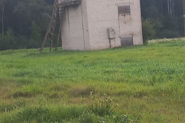 Komercines paskirties sklypas su Elektros pastote